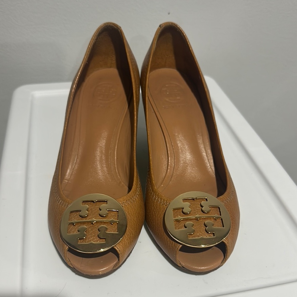 Tory Burch Brown Peep-Toe Heels